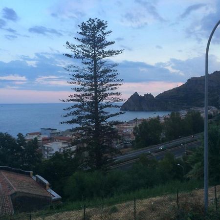 Frank Sinatra - Appartamento Vicino Taormina SantʼAlessio Siculo Exterior foto